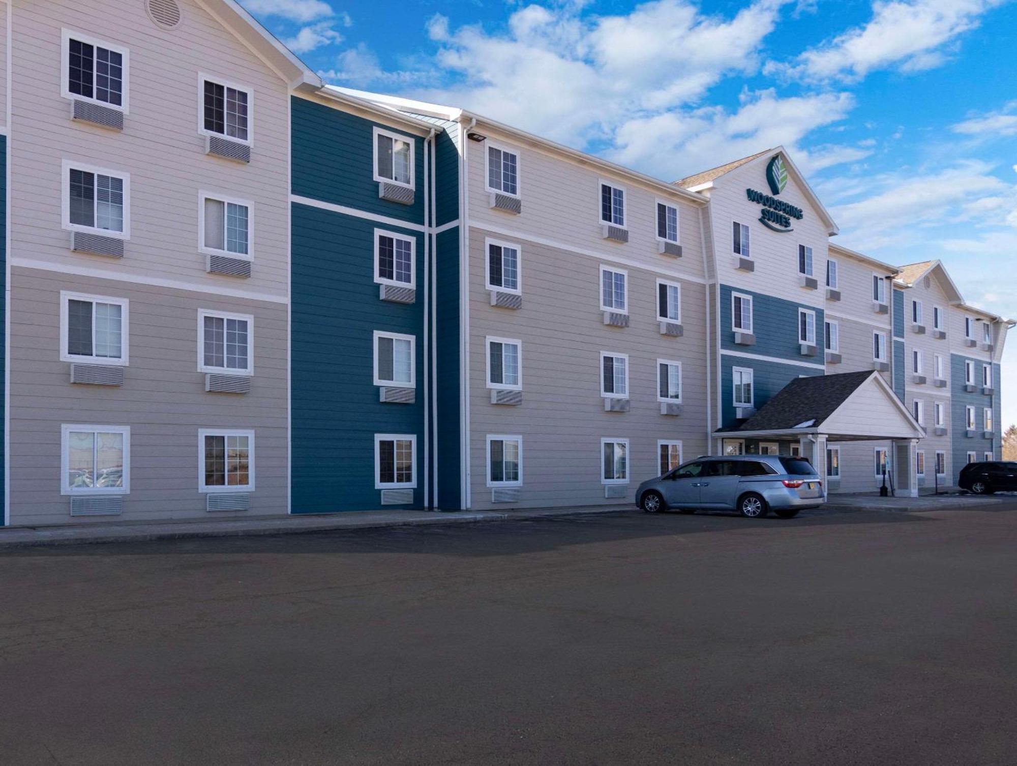 Woodspring Suites Champaign Near University エクステリア 写真
